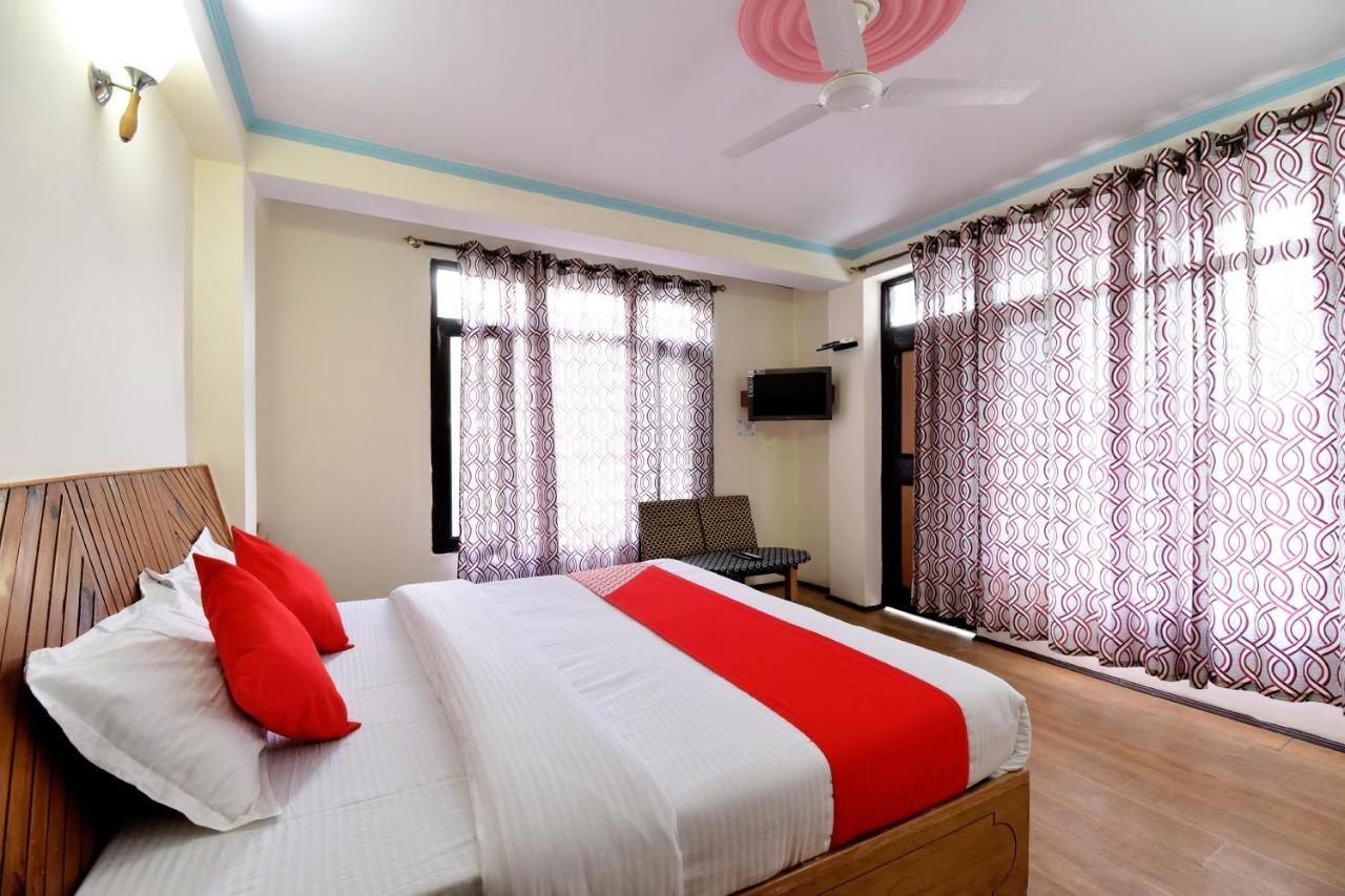 Oyo Hill View Hotel Manāli Екстериор снимка