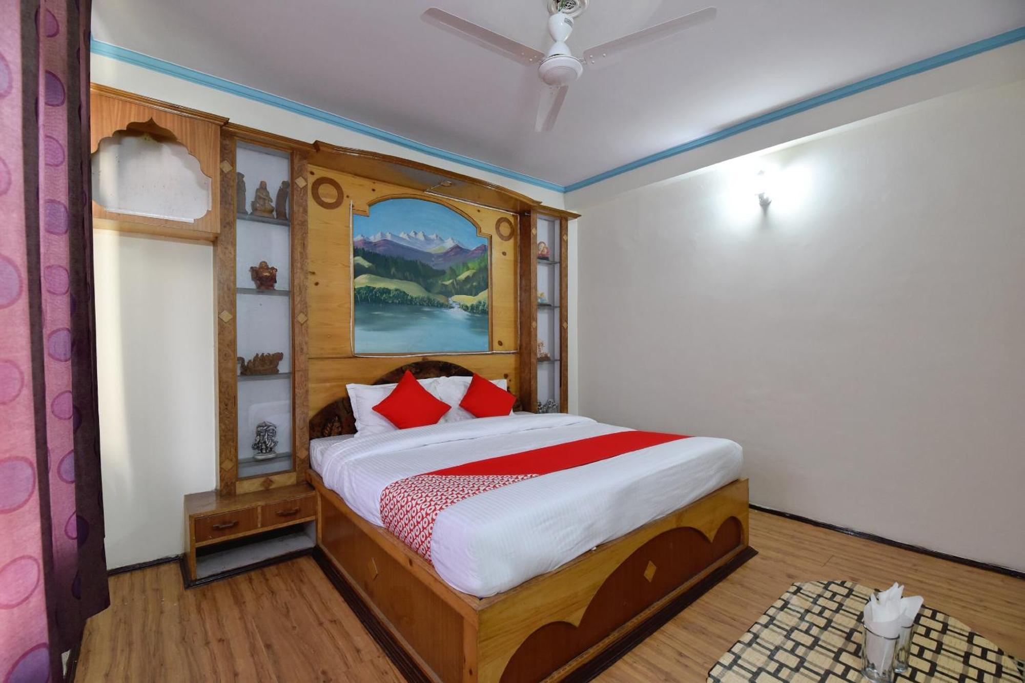 Oyo Hill View Hotel Manāli Екстериор снимка